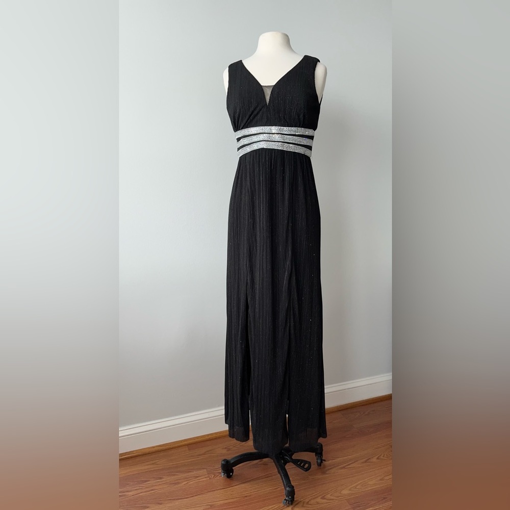 Formal dress 8 black silver sparkle sleeveless long slits lined R&M Richards